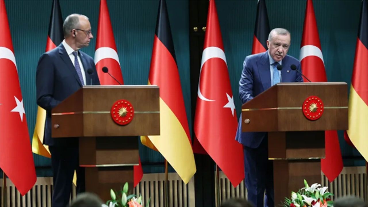Cumhurbaşkanı Erdoğan, Merz'in yüzüne söyledi: Almanya Gazze'deki soykırımı görmüyor mu?