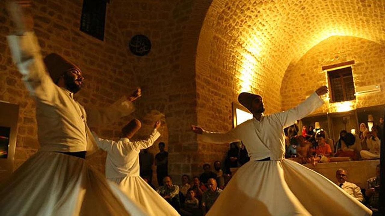 Mevlevihanede 90 yıl sonra ilk sema