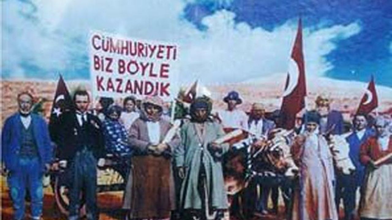 Cumhur elitlerin korkusu - Akif Emre