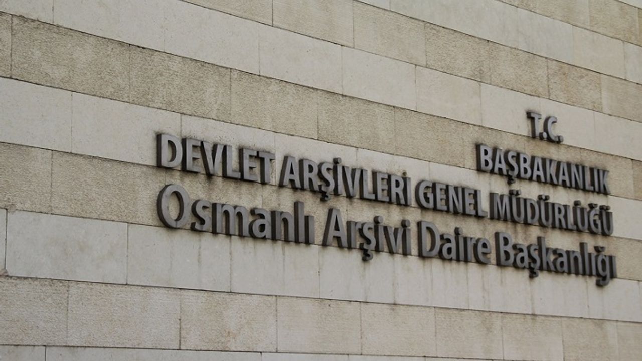 Devlet Arşivleri Başkanı Ünal: Osmanlı arşivlerinde Rusya ile ilgili 100 bin belge var