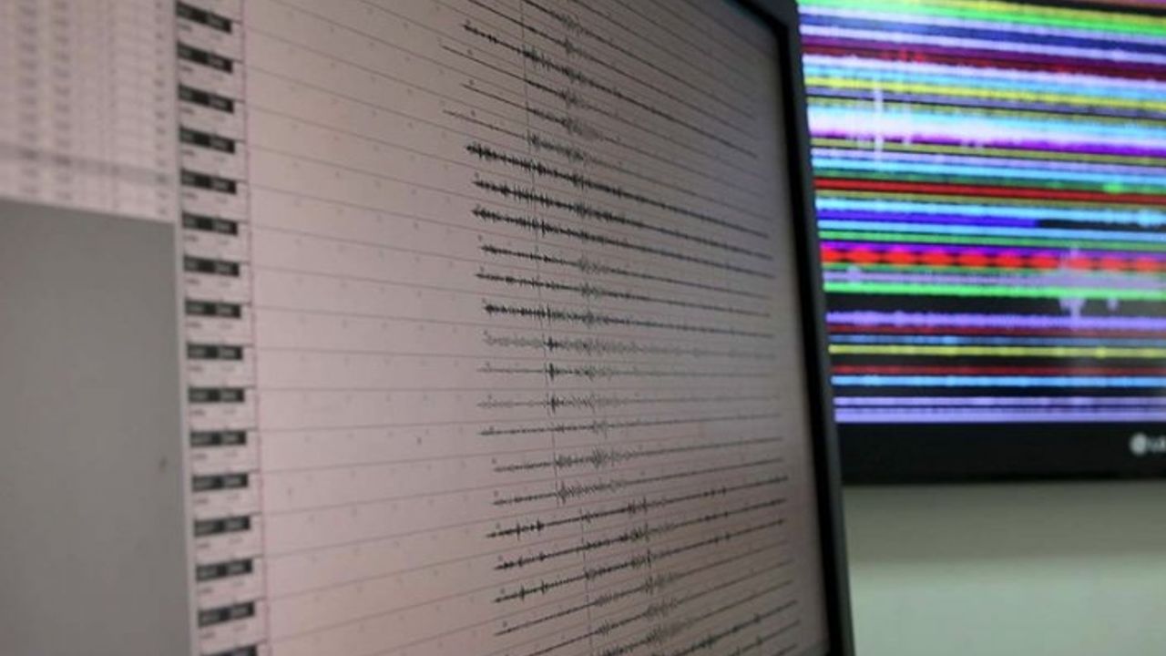 Van'da korkutan deprem! Sabah saatlerinde oldu