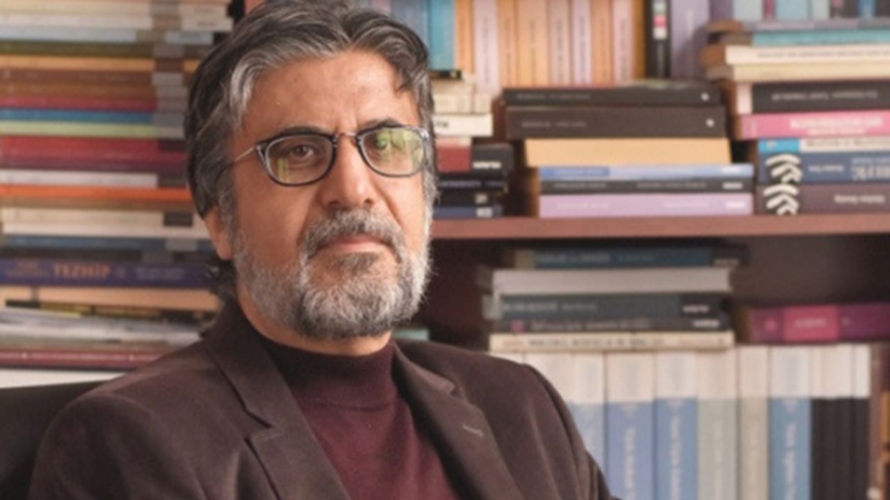 İstikamet üzere yaşanan bir ömür: Akif Emre