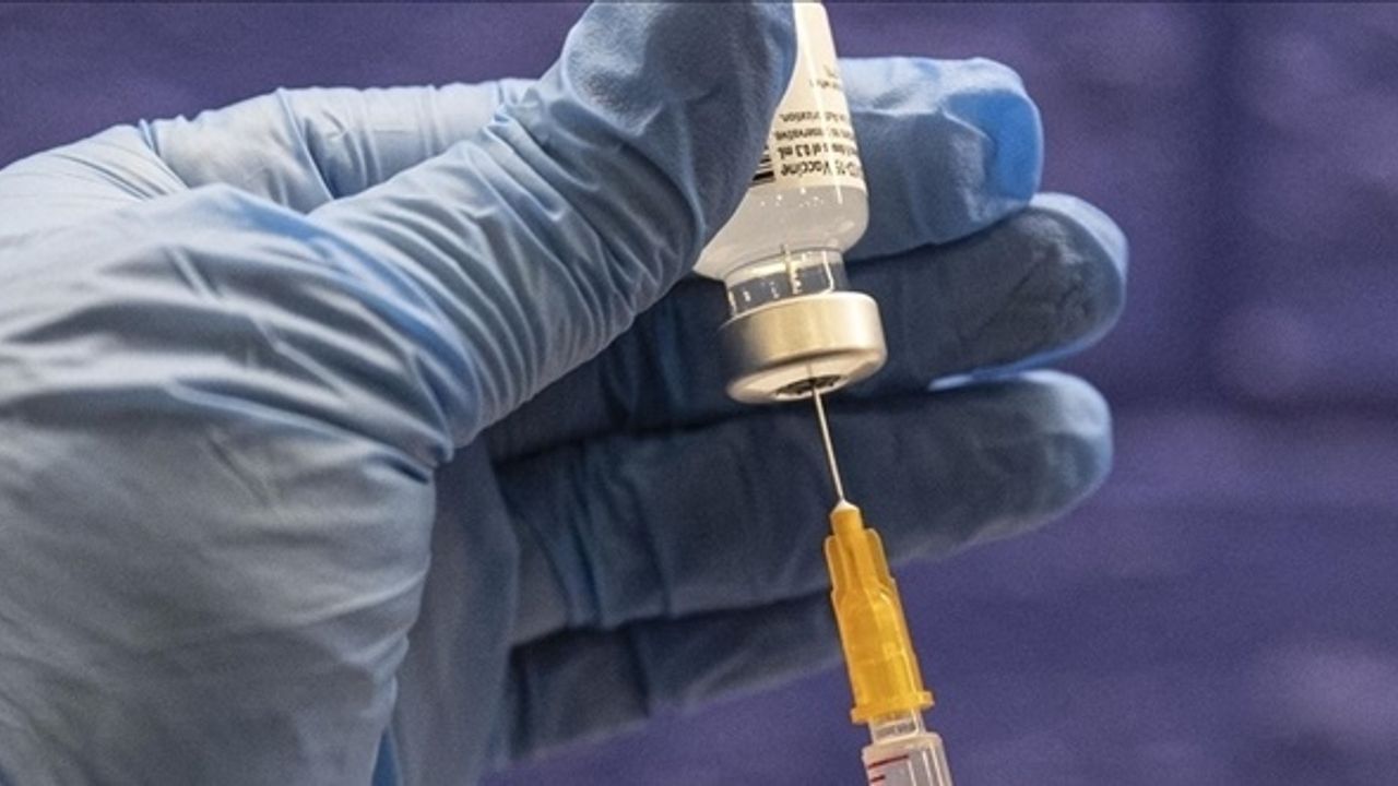 Pfizer-BioNTech'in Kovid-19 aşısı 5-11 yaş grubundaki etkinliği açıklandı