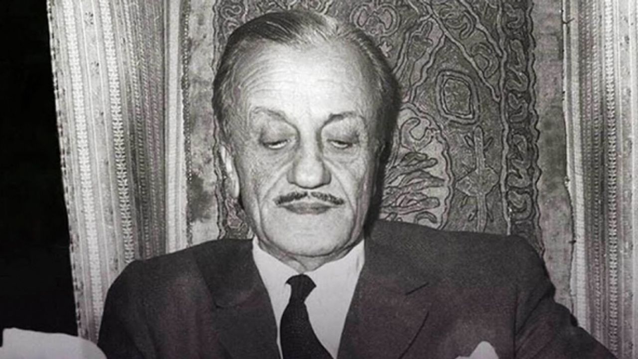 Necip Fazıl Kısakürek vefatının 40'ıncı yılında anılıyor
