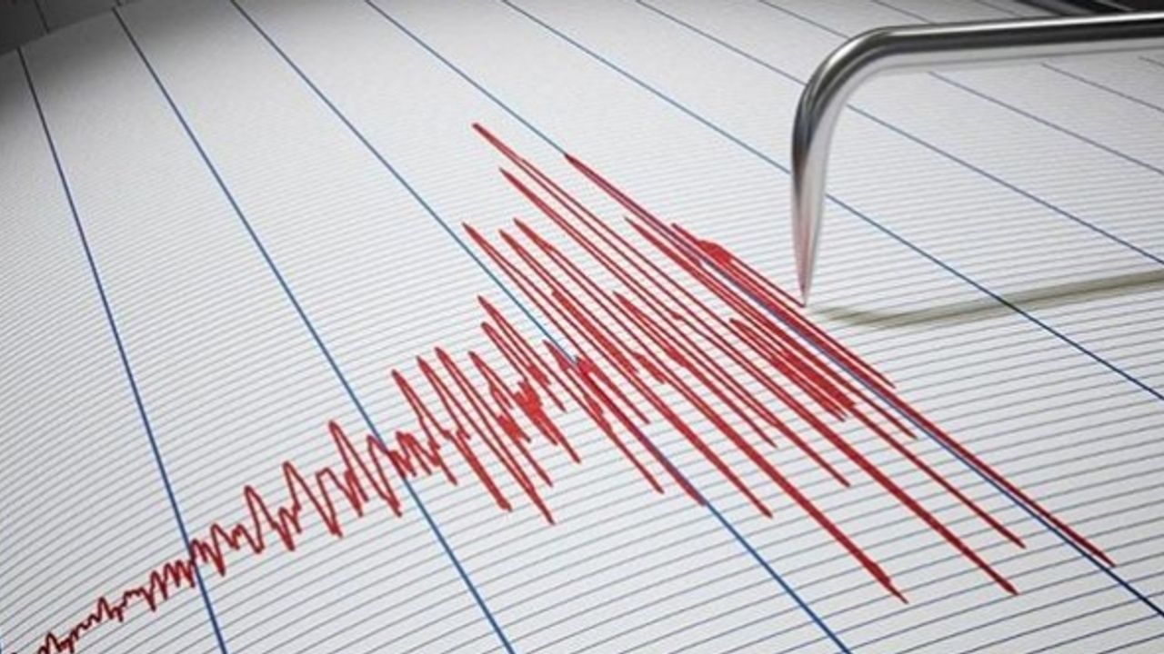 Kuşadası Körfezi 5 büyüklüğünde depremle sarsıldı
