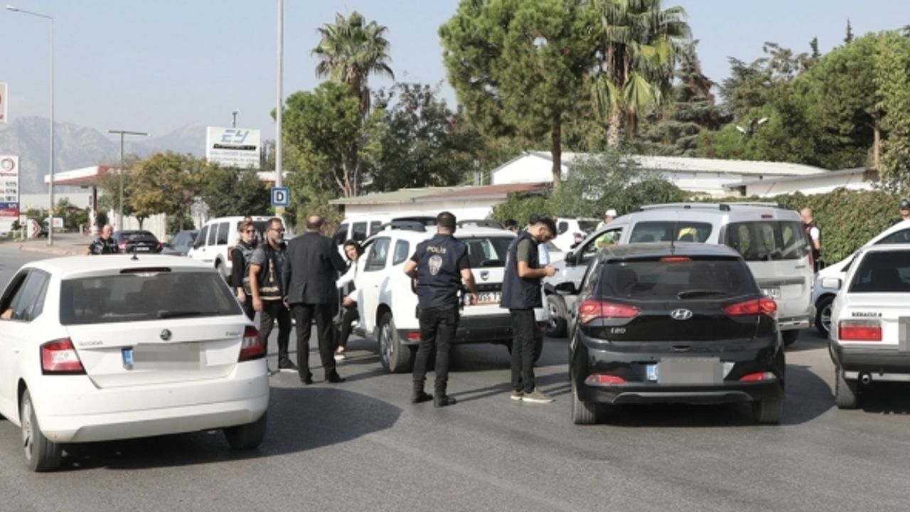 756 Polisle  ’Huzurlu Sokaklar Uygulaması' yapıldı