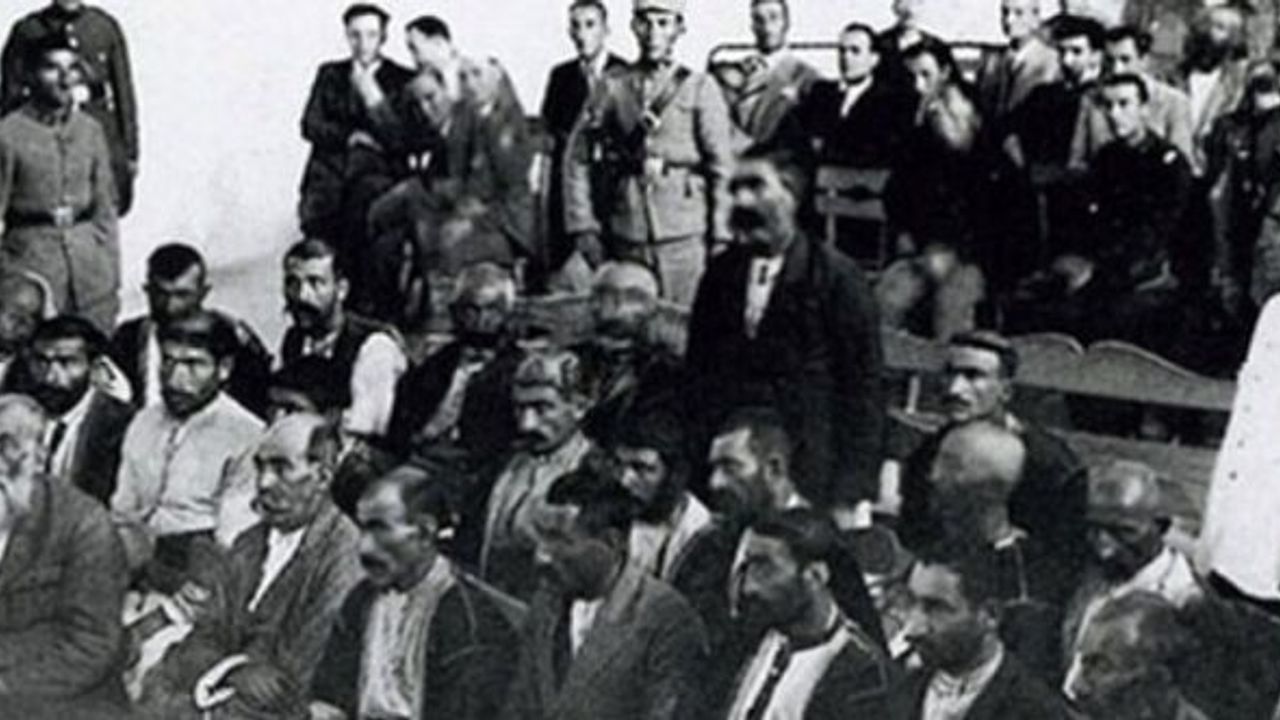 Şapka Kanununa muhalefet ve İstiklal Mahkemeleri