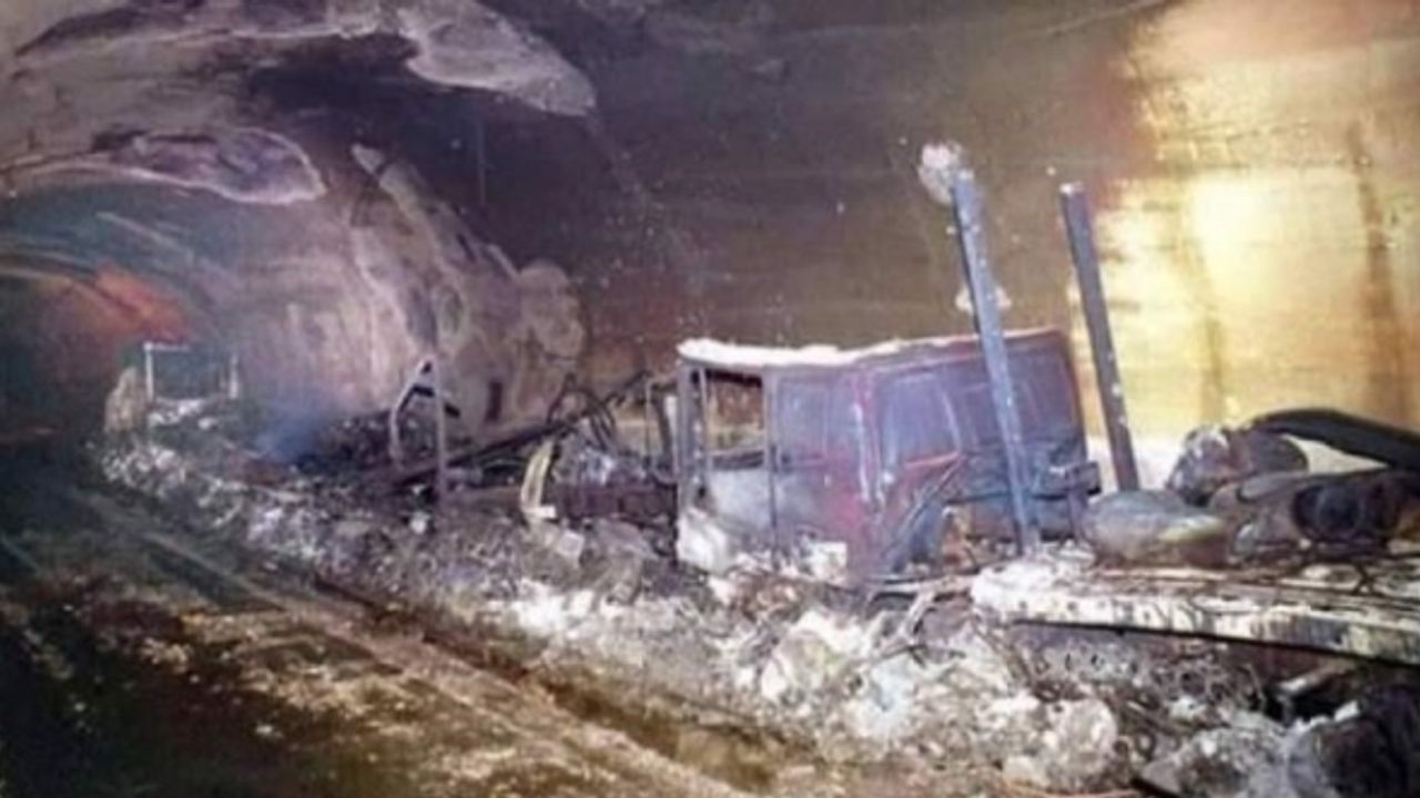 Afganistan'da yakıt tankerinin tünelde patlaması sonucu hayatını kaybedenlerin sayısı 31'e çıktı
