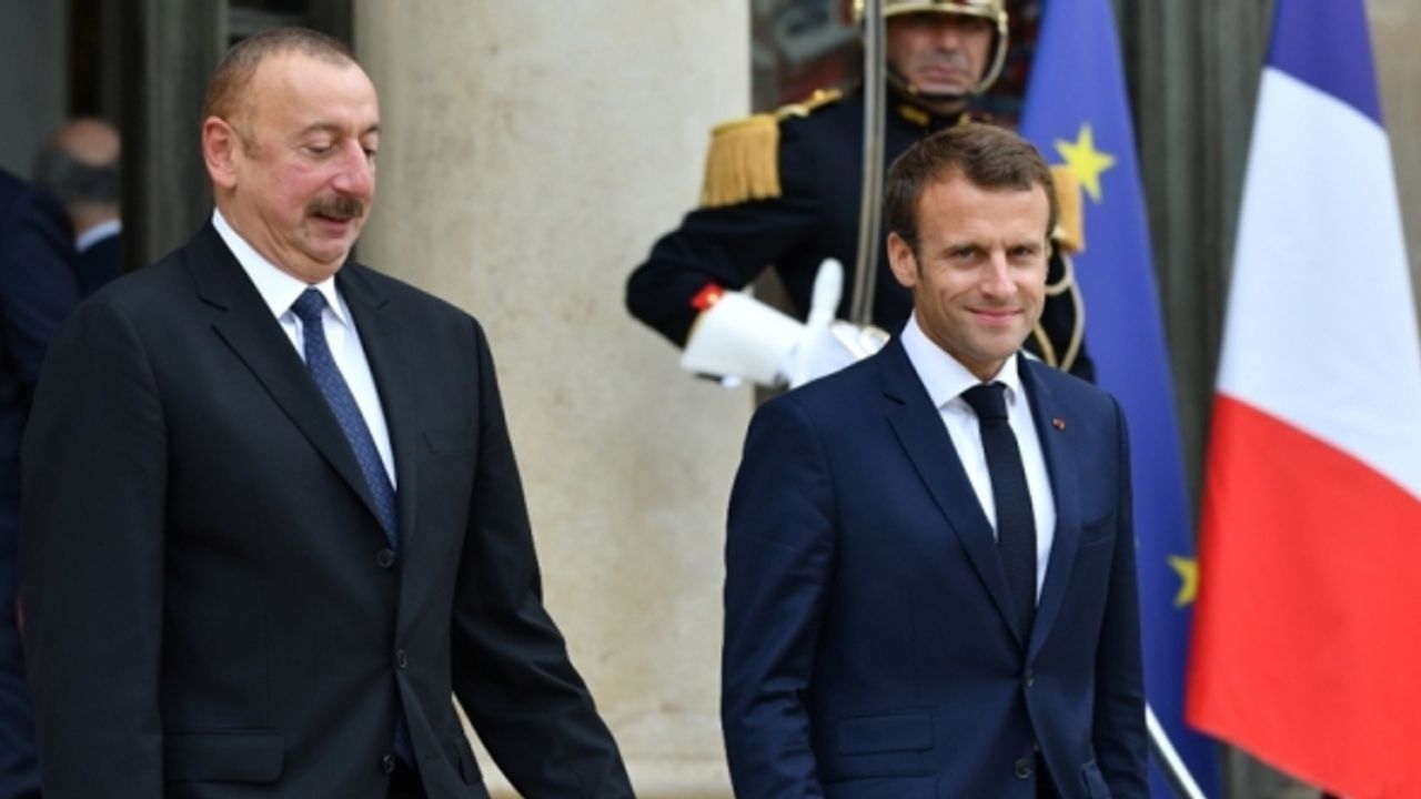 Aliyev ile Macron, Azerbaycanlı STK'lerin Laçın Koridoru'ndaki maden protestosunu ele aldı