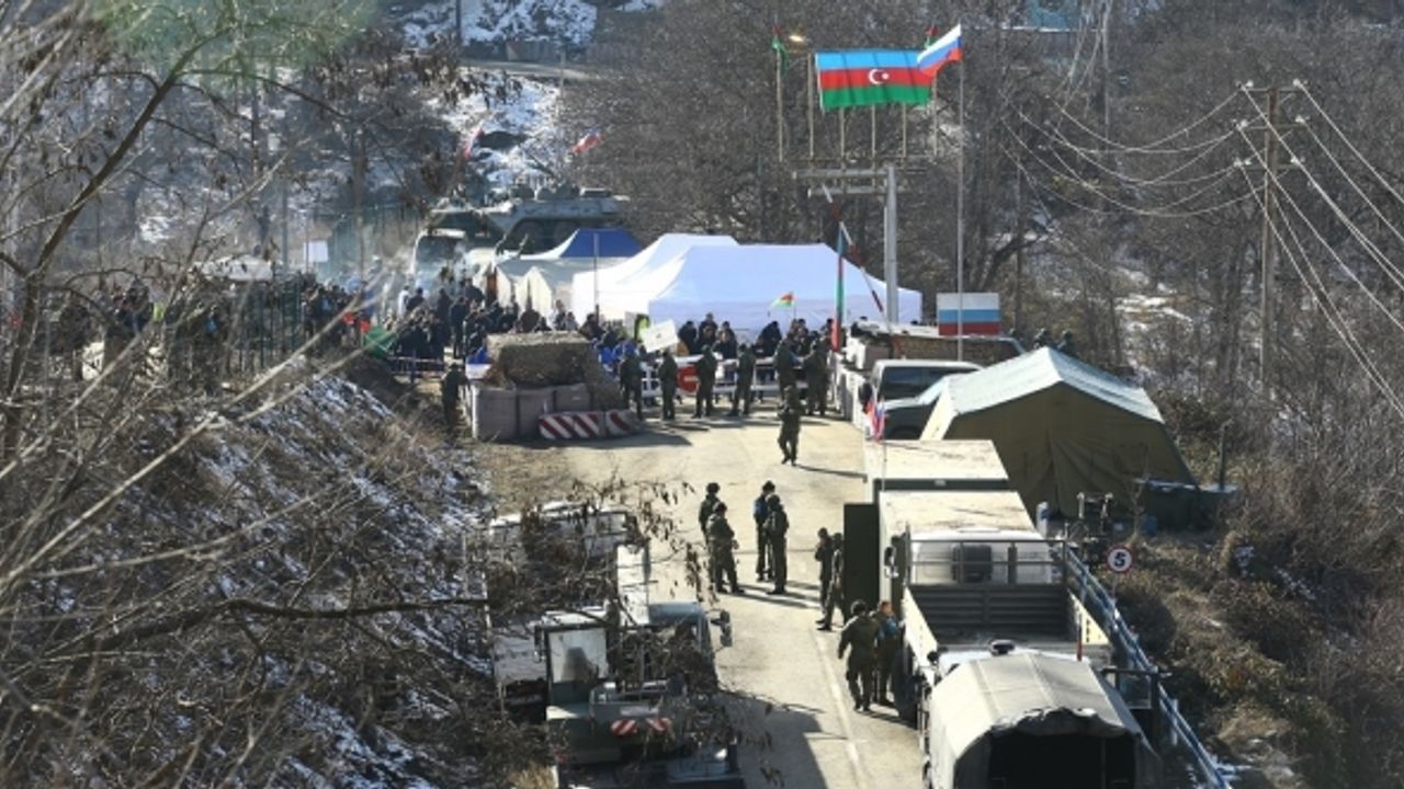 Azerbaycanlı STK'lerin Laçın koridorundaki maden protestosu 3 gündür devam ediyor