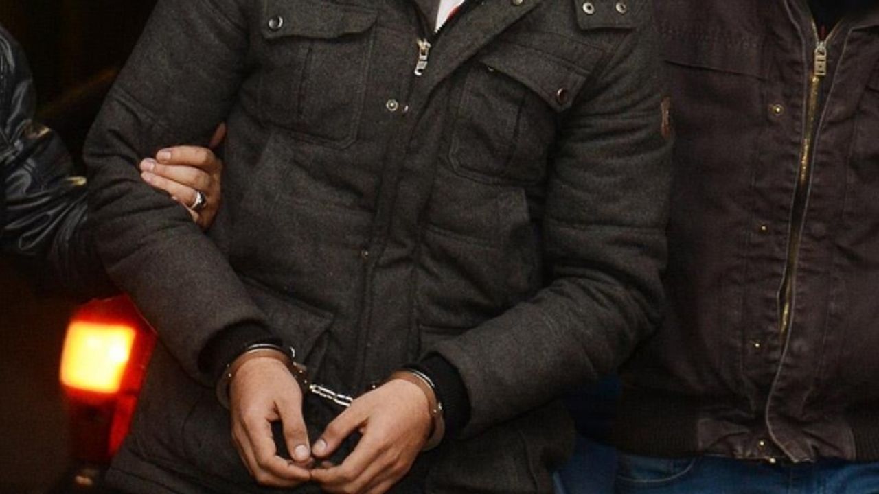 Çocuklarına kötü muamelede bulunan anne baba cezaevine gönderildi