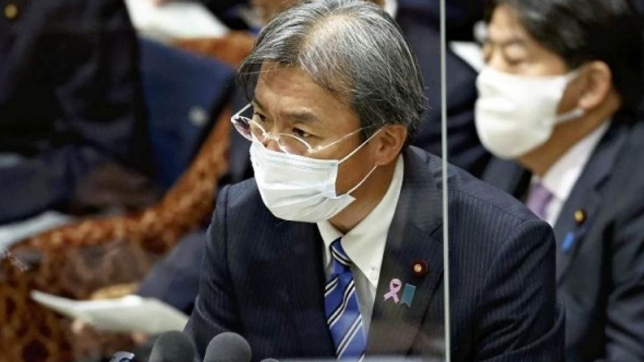 Japonya'da Yeniden İnşa Bakanı Akiba Kenya