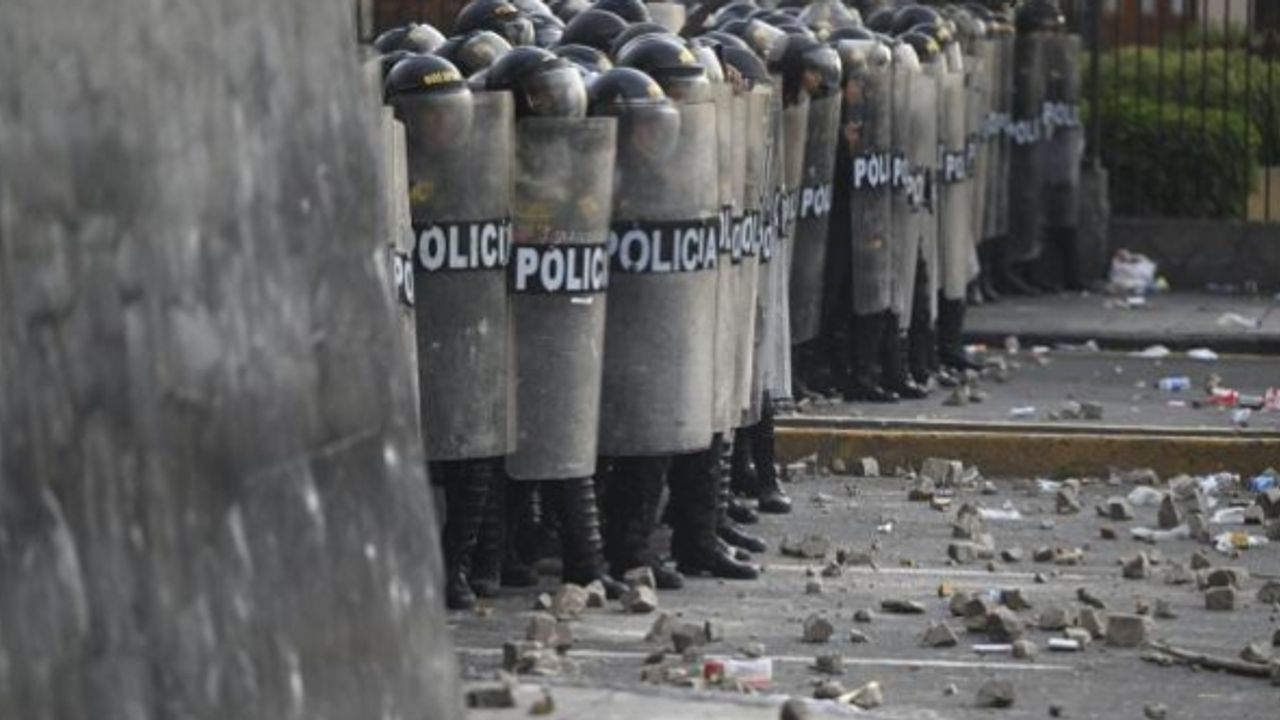 Peru'da hükümet karşıtı protestolar: Ölü sayısı 59'a çıktı
