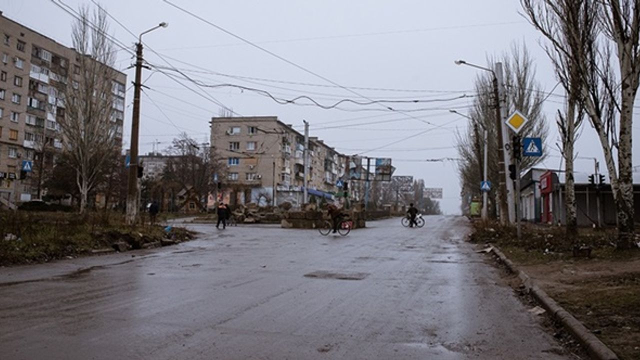 Rusya, Donetsk ve Zaporijya’daki iki yerleşim birimini kontrol altına aldığını açıkladı