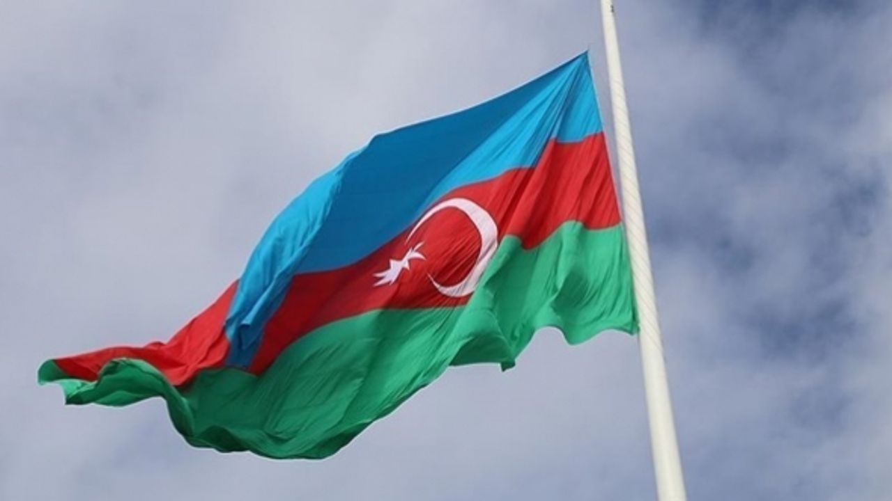 Azerbaycan hastanelerinde depremde yaralananlar için 2 bin yatak ayrıldı