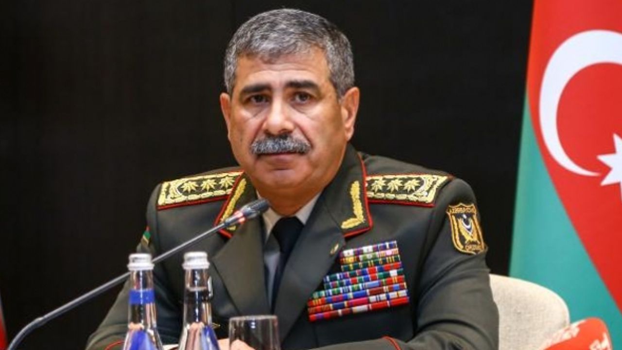 Azerbaycan Savunma Bakanı Hasanov'dan Türkiye'ye taziye mesajı