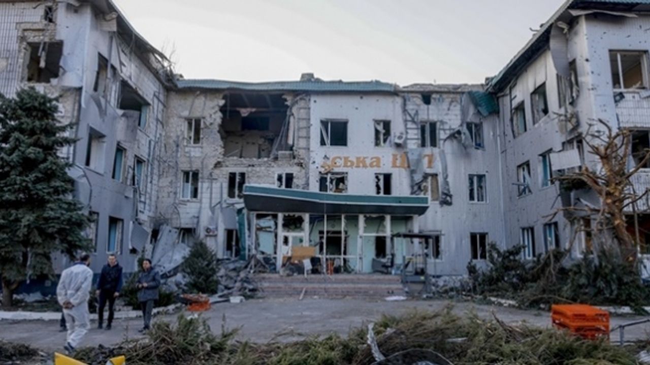 DSÖ doğruladı: Rusya-Ukrayna savaşı sırasında sağlık hizmetlerine yönelik 802 saldırı oldu
