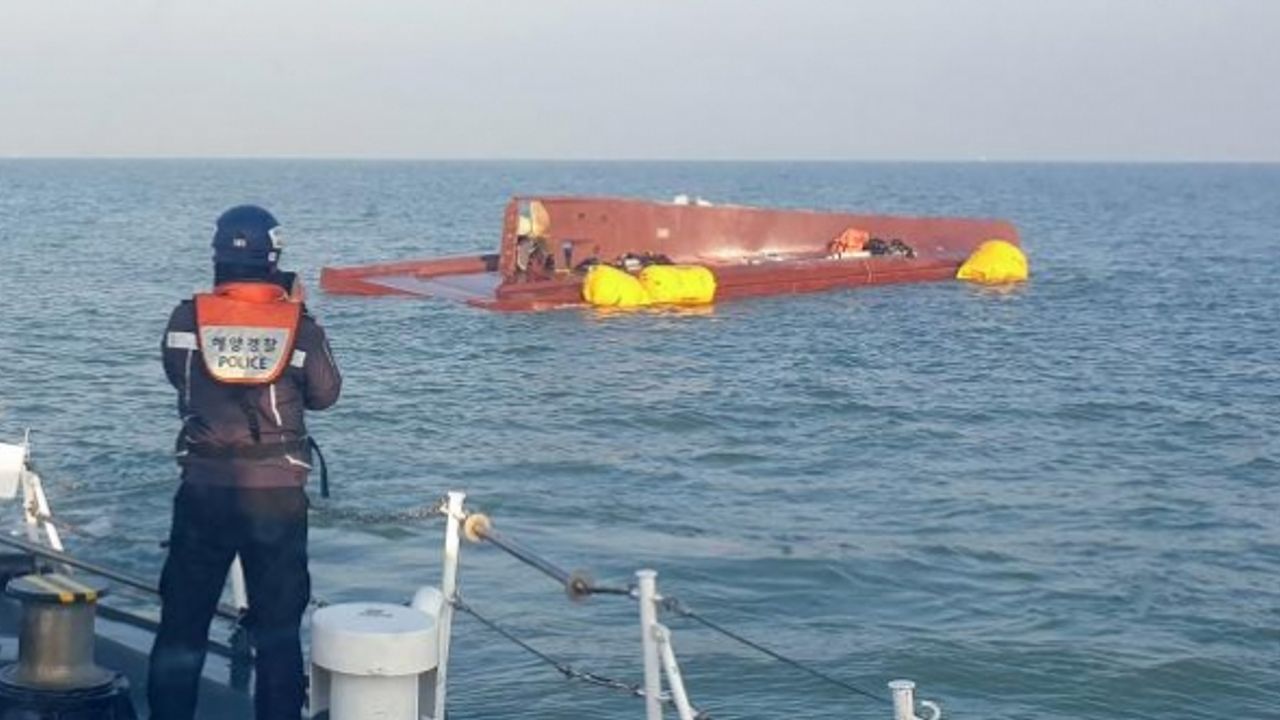Güney Kore'de balıkçı teknesi alabora oldu: 9 kayıp