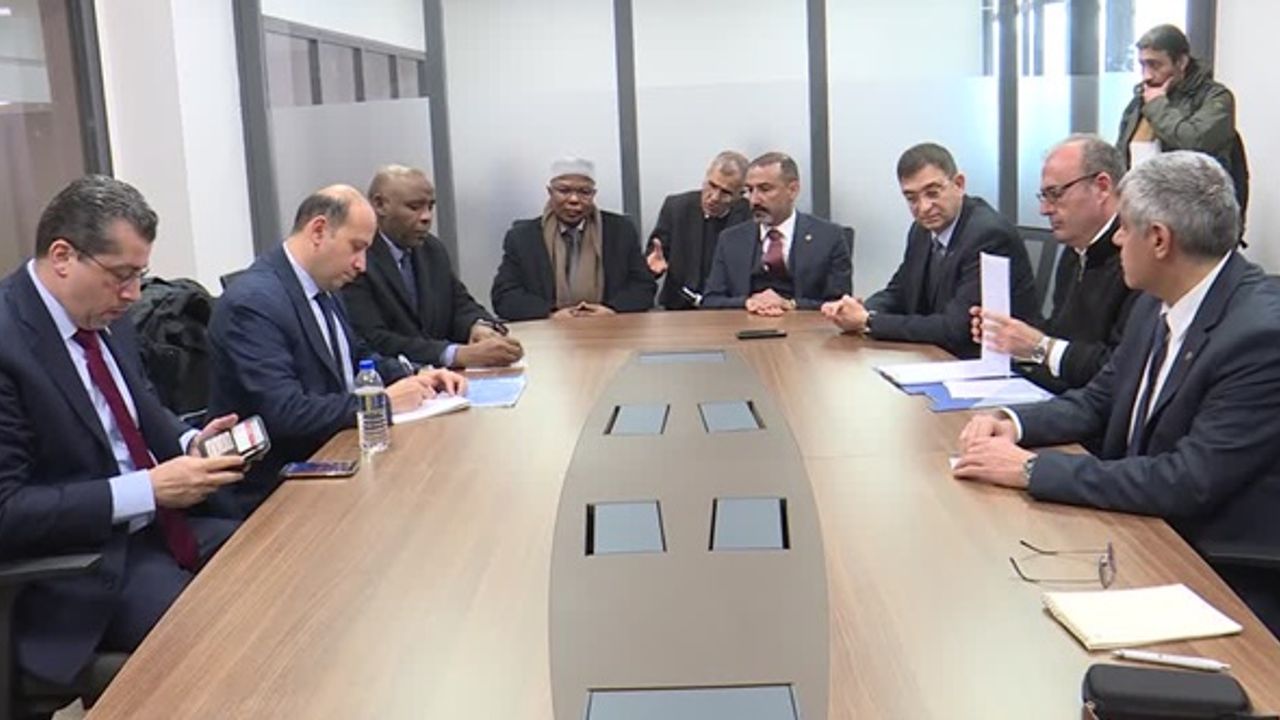 İslam İşbirliği Teşkilatı Genel Sekreteri Taha, Gaziantep'te
