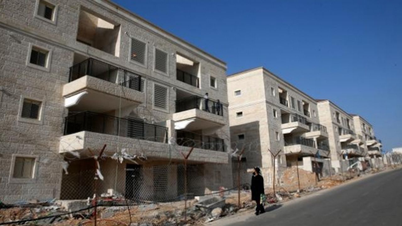 İsrail, Yahudi yerleşim birimlerine 7 binden fazla konut inşa etmeyi planlıyor