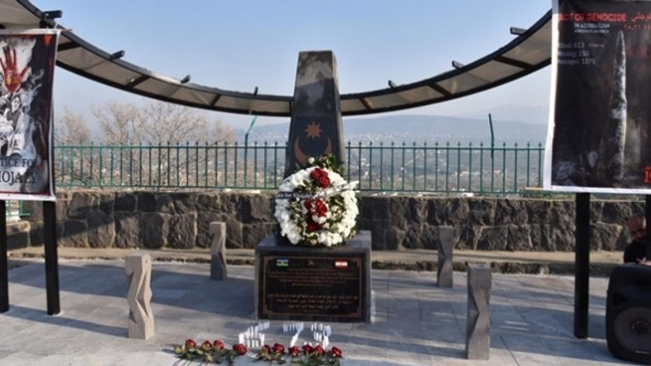 Lübnan'da, Hocalı Katliamı’nın yıldönümünde kurbanlar için adalet istendi