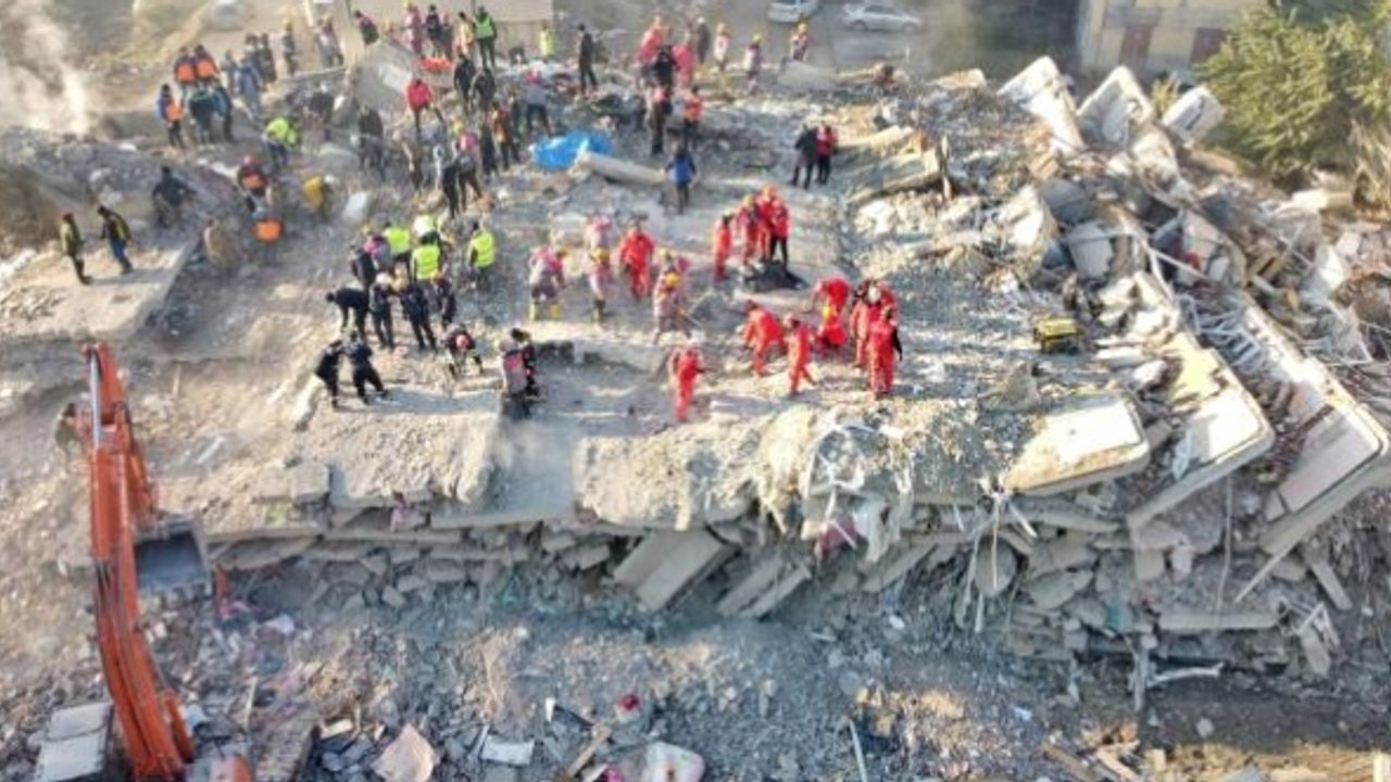 Suudi Arabistan'da depremzedeler için toplanan yardımlar 26 milyon doları aştı