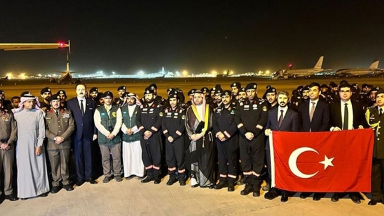 Suudi Arabistan'ın Türkiye’ye gönderdiği arama kurtarma ekibi ülkesine döndü
