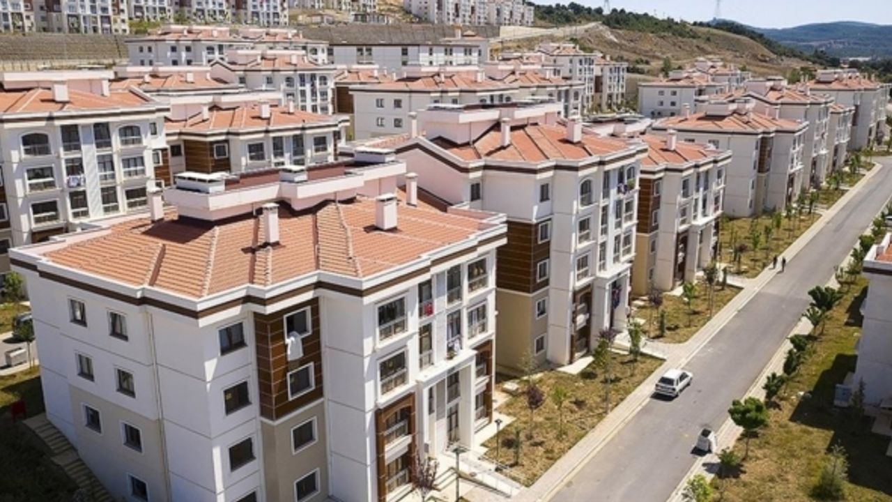 TOKİ deprem konutları ücretsiz mi? Yıkılan evler ücretsiz mi yapılacak?