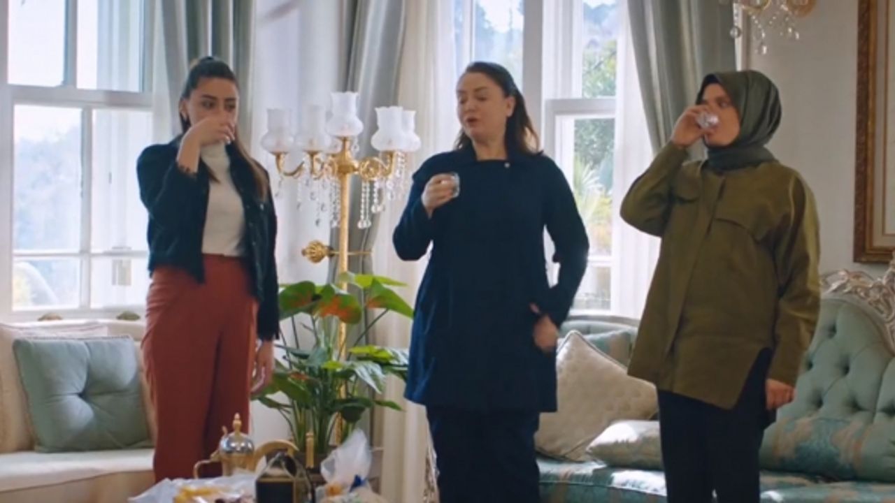 Zemzem neden ayakta içilir? Hikmeti nedir?