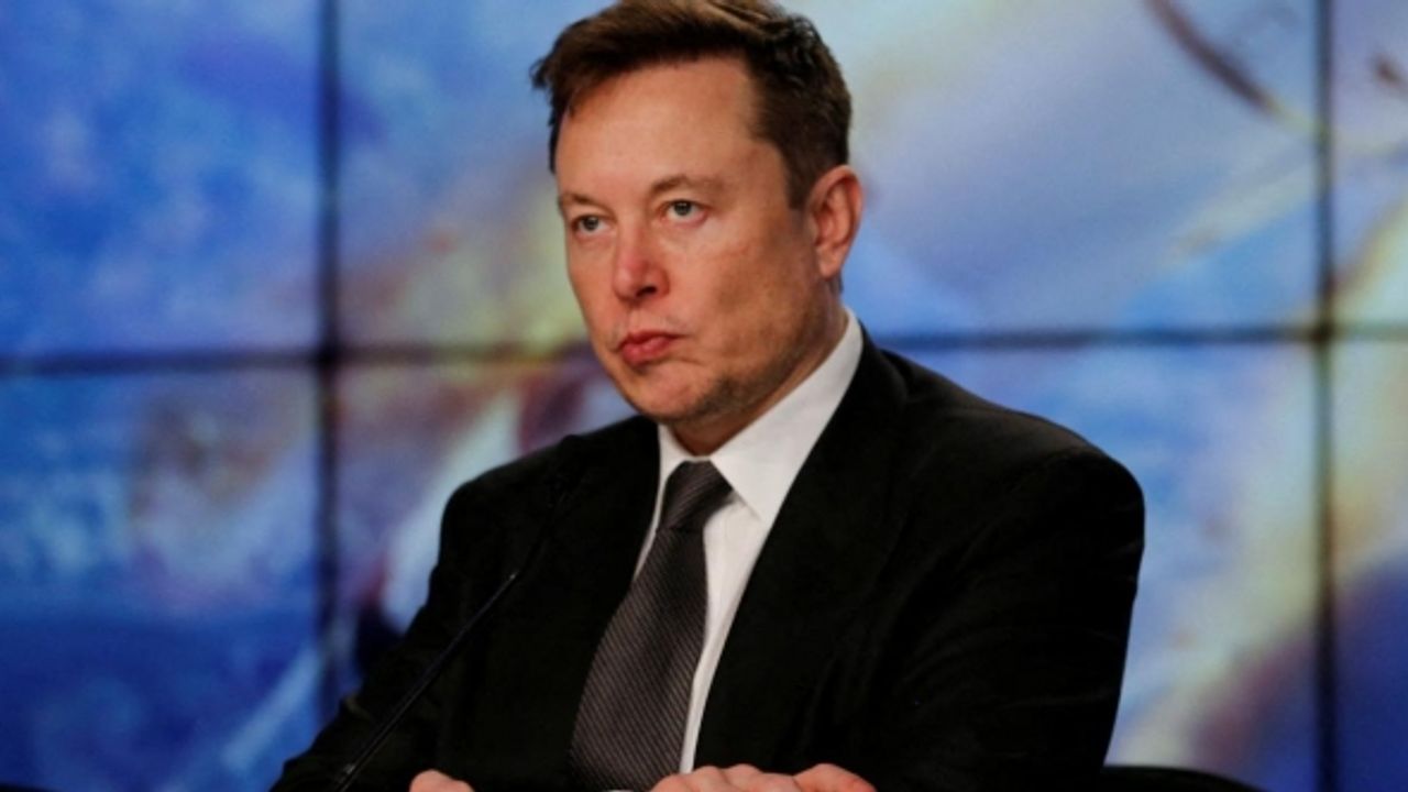 Bannon'dan Elon Musk'a ağır ithamlar
