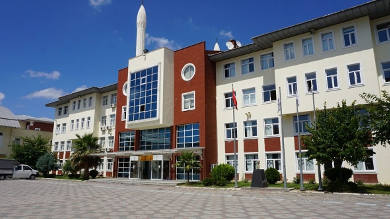 'Kartal İmam Hatip Mezunları'ndan açıklama