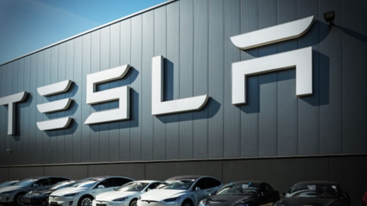 Tesla'ya 3.2 milyon dolar ırkçılık cezası kesildi
