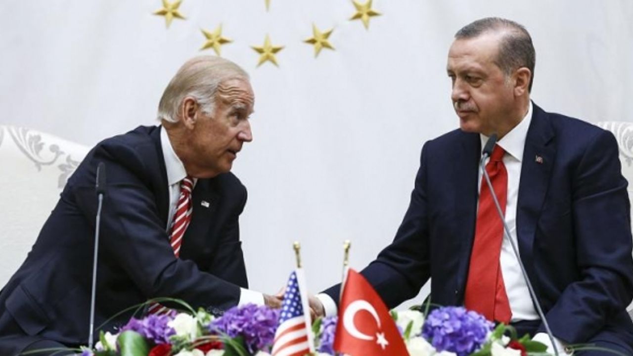 Biden ve Putin tebrik için aradı