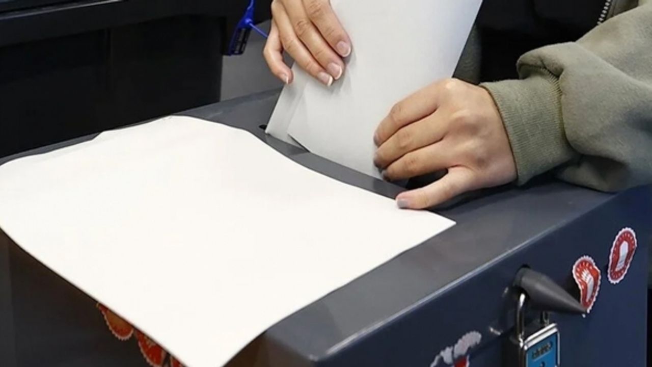 Bremen'de 10 Türk kökenli daha meclise girdi