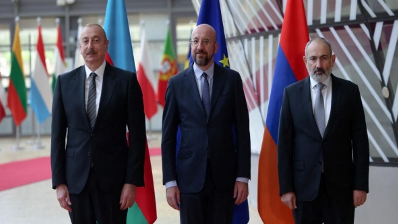 Brüksel'deki kritik zirve olumlu geçti