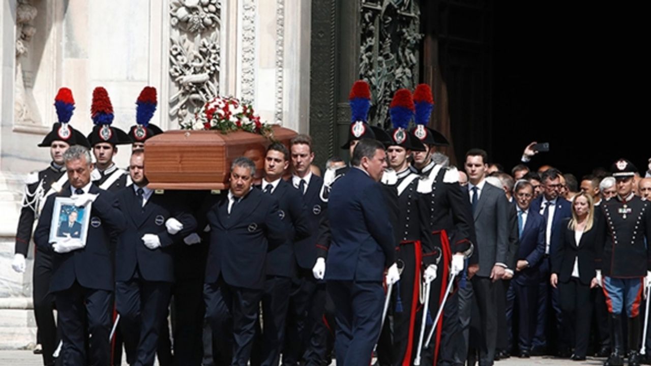 Berlusconi için devlet töreni düzenlendi