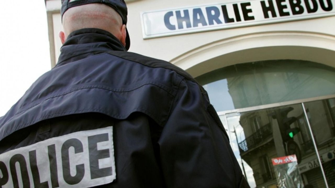 Müslümanlara iftiradan Charlie Hebdo'ya soruşturma