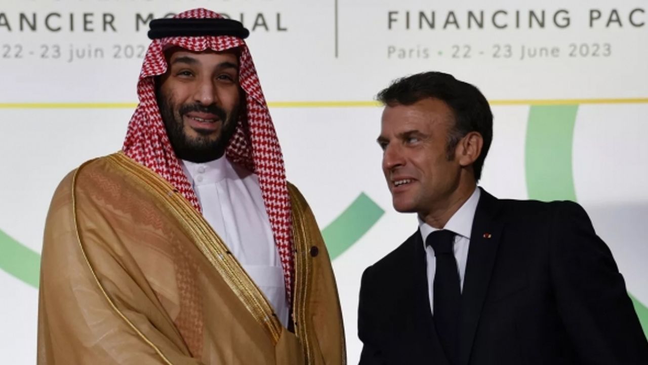 Prens Selman'ın Paris ziyaretinde 3 milyar euroluk anlaşmalar