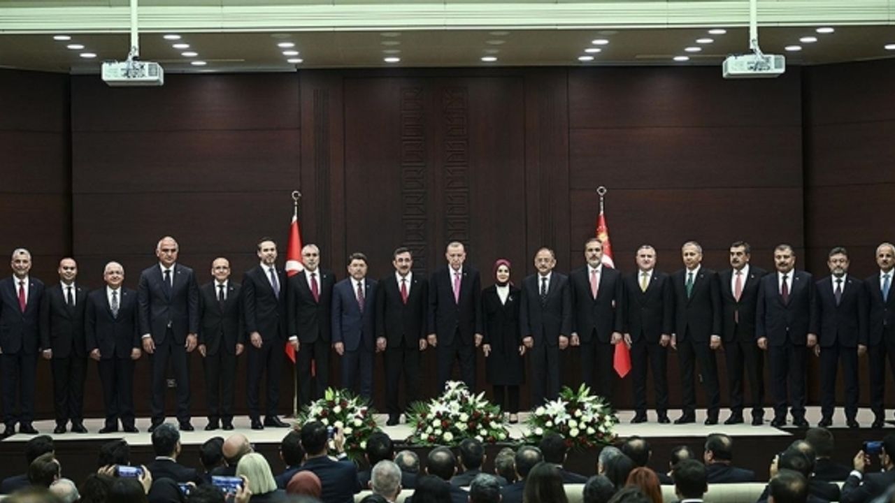 Yeni Bakanlar Kurulu listesi açıklandı