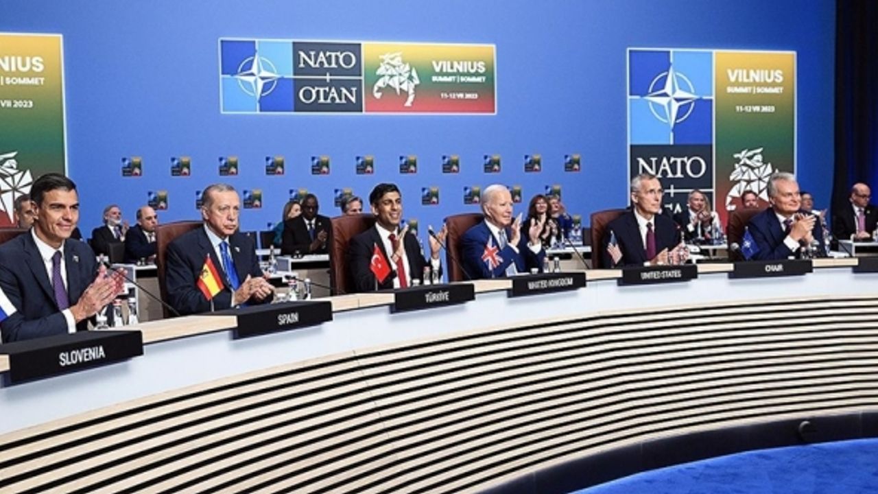 NATO'dan Ukrayna'ya yeşil ışık