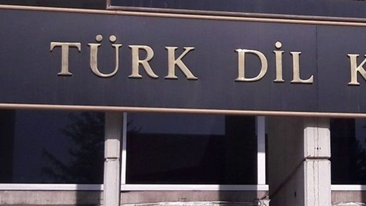Türkçe'deki bazı kelimelerin yazımı değiştirildi