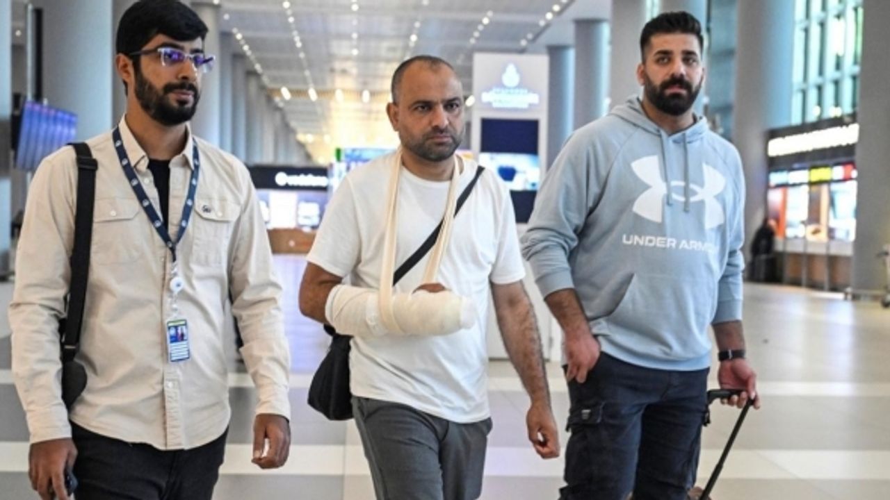 İsrail'in yaraladığı gazeteci Türkiye'de ameliyat edildi
