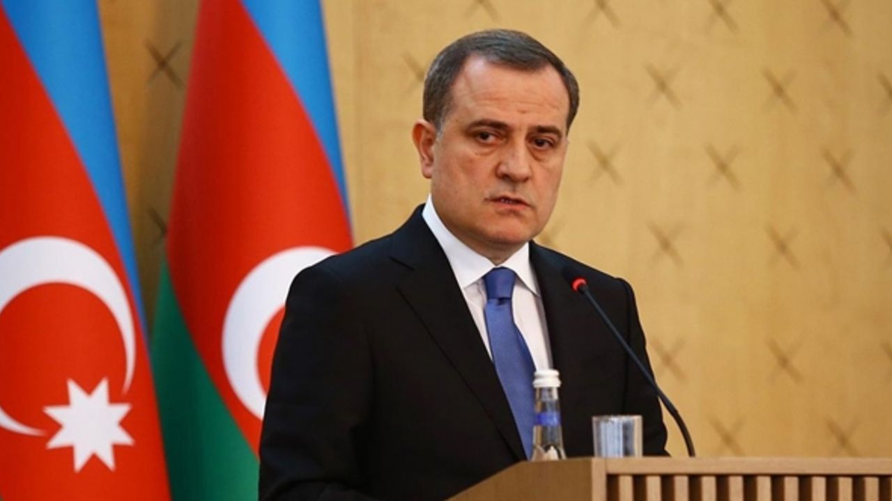 Kur'an yönelik saldırılara Azerbaycan'dan tepki