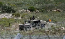İsrail Suriye'yi bu kez Hamas bahanesiyle bombaladı