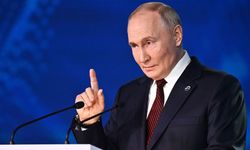Putin üçlü zirve için adres verdi