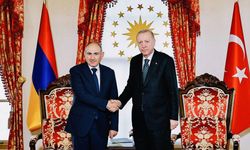 Cumhurbaşkanı Erdoğan, Paşinyan ile görüştü