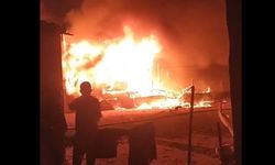 Ayakta ev kalmayınca çadırları bombalamaya başladılar