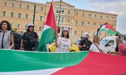 Yunanlar, İsraillilere ülkeyi dar etti, elçilik boşatıldı