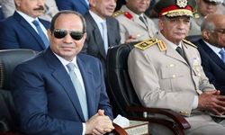 Sisi sonunda İsrail'in dediğinden çıkmayacağını itiraf etti