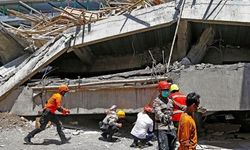 Çöken yurt binasında tüm umutlar tükendi